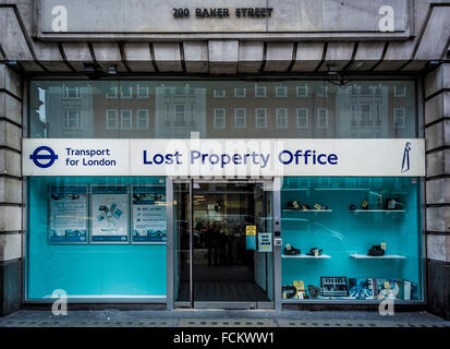 Transport for London Lost Property Office, Londres, Royaume-Uni. Banque D'Images