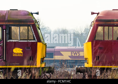 Les cabines de conduite de deux class 60 locos diesel à Toton depot dans le Nottinghamshire Banque D'Images