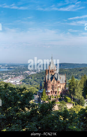 Drachenburg Château Drachenfels ou à l'extérieur de Bonn. Banque D'Images