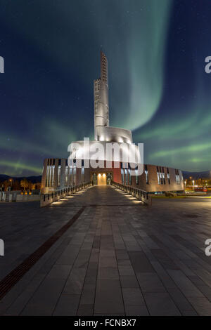 Northern Lights cathédrale avec aurora en Alta, Norvège Banque D'Images