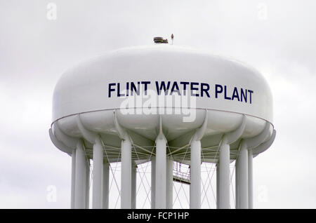 L'eau de la tour de l'usine de Flint Banque D'Images