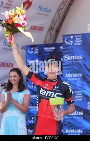 Adélaïde, Australie. 24 janvier 2016. Rohan Dennis (Aus) BMC Racing Team après l'étape 6 de la Santos Tour Down Under le 24 janvier 2016 à Adélaïde, Australie. Crédit : Peter Mundy/Alamy Live News Banque D'Images