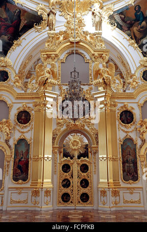 La grande église du palais d'hiver dans le musée de l'Ermitage, Saint-Pétersbourg, Russie. Banque D'Images