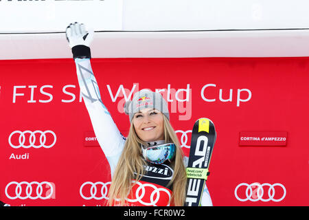 Cortina d'Ampezzo, Italie 24 janvier 2016. Lindsey Vonn (Usa) prend la 1ère place au cours de l'Audi Coupe du Monde de Ski Alpin Fis SuperG Banque D'Images