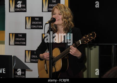 Hollywood, Californie, USA. 24 Jan, 2016. J15806CHW.Sundance Film Festival 2016 - L'Initiative Creative Coalition Spotlight Awards Gala Dinner.Cisero's, Park City, Utah.01/23/2016.PEPPINA .©Clinton H. Wallace/Photomundo/ International Inc © Photos Clinton Wallace/Globe Photos/ZUMA/Alamy Fil Live News Banque D'Images