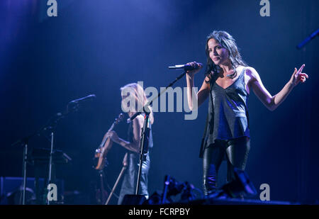 Manchester, UK. 24 janvier 2016. The Corrs effectuer à la Manchester Arena, Manchester, sur leur tournée britannique 24/01/2016 Credit : Gary Mather/Alamy Live News Banque D'Images