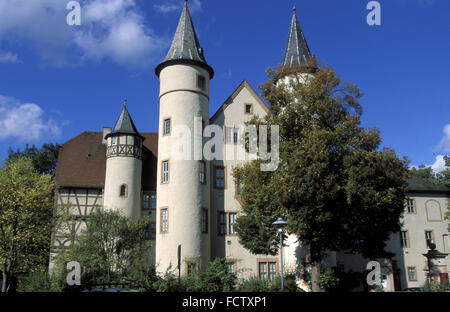 DEU, Allemagne, Bavière, Lohr sur la rivière Main, le château. DEU, Deutschland, Bayern Lohr am Main, Das Schloss. Banque D'Images