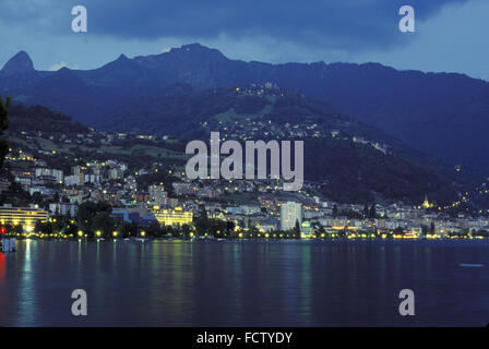 CHE, Suisse, Montreux au bord du lac de Genève. CHE, Schweiz, Montreux am Genfer See. Banque D'Images