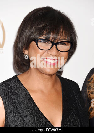 CHERYL BOONE Président de l'Academy of Motion Picture Arts and Sciences, arrive à la 27e assemblée annuelle de la Guilde des producteurs des prix à l'hôtel Hyatt Regency Century Plaza Le 23 janvier 2016 à Century City, Californie. Photo Jeffrey Mayer Banque D'Images