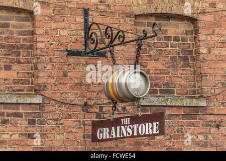 Oakham, Rutland, UK. 25 janvier 2016. Le signe extérieur de la microbrasserie et pub Grainstore à Oakham, Rutland, UK. Banque D'Images