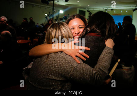 Porto, 24/01/2016 - Reportagem na sede da candidatura de Marisa Matias, candidata &# xe0;s elei&# xe7 ;&# xf5;es presidenciais de 2016. (Artur Machado/Global Imagens) Banque D'Images