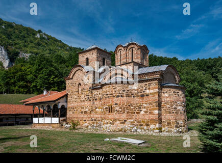 Église de Saint Jean le Théologien, Monastère de Poganovo, 14e siècle, de style byzantin, serbe orthodoxe, près de Dimitrovgrad, Serbie Banque D'Images