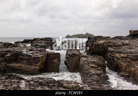 Vue sur l'île de Godrevy avec phare en octobre, Cornouailles Banque D'Images