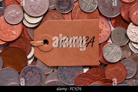 Wonga étiquette sur la notion de pièces mixtes Banque D'Images