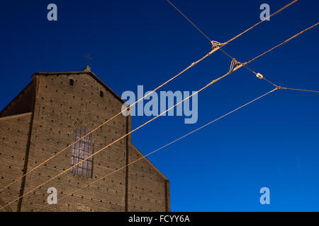 Basilica di San Petronio sur la Piazza Maggiore de Bologne, Italie. Banque D'Images