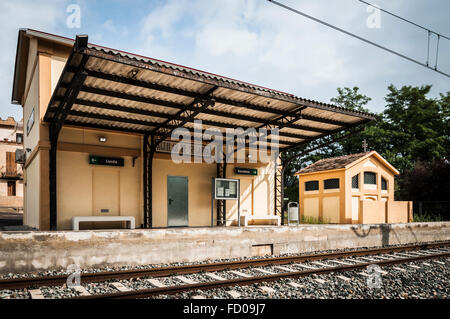 Ancienne gare ferroviaire traditionnel, Catalogne, Espagne Banque D'Images