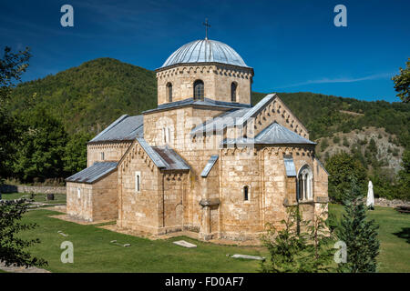 L'église, de style byzantin, au monastère de Gradac, près de Raska, Serbie Banque D'Images