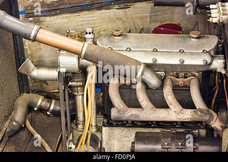 Détail de l'historique du vieux moteur voiture vintage Banque D'Images