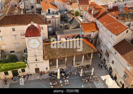 Trogir Croatie, la place de la vieille ville de Trogir Banque D'Images