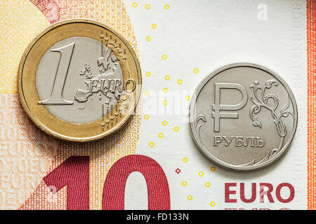 Les taux de change du rouble, à l'euro. Banque D'Images