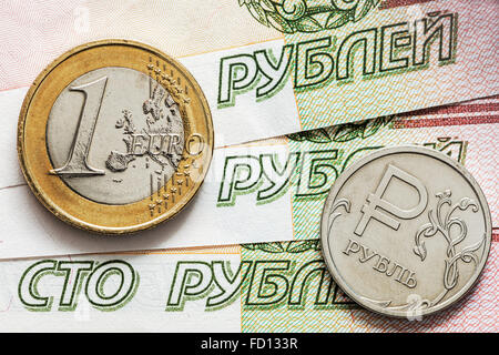 Les taux de change du rouble, à l'euro. Banque D'Images