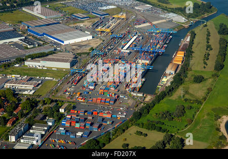 Je Logport Duisport, centre logistique Rheinhausen, Duisburg, Ruhr, Rhénanie du Nord-Westphalie, Allemagne Banque D'Images