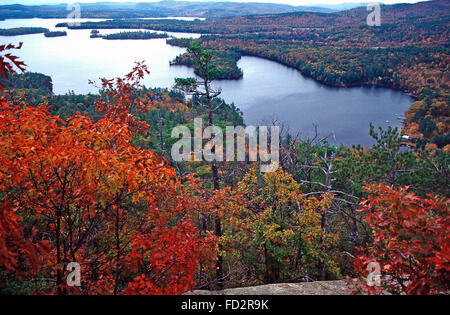 Lacs de montagne Squam Crotale,New Hampshire Banque D'Images