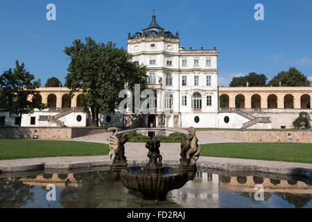 Le château de Ploskovice Banque D'Images