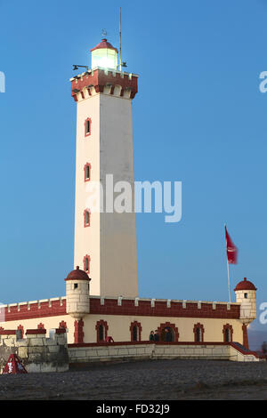 LA SERENA, CHILI - 8 avril 2015 : Le phare de La Serena, monument national depuis 2010, situé sur l'Avenida del Mar Banque D'Images