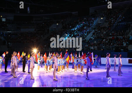 Bratislava. 27 Jan, 2016. Photo prise le 27 janvier 2016 montre la cérémonie d'ouverture des 79e Championnats d'Europe de patinage artistique à Bratislava, capitale de la Slovaquie. © Andrej Klizan/Xinhua/Alamy Live News Banque D'Images