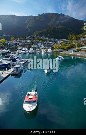 Bateaux et marina, Picton, Marlborough Sounds, île du Sud, Nouvelle-Zélande Banque D'Images