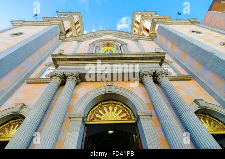 L'entrée de Catedral de Nuestra Señora de Guadalupe, la première église catholique à Tijuana, au Mexique, de la Dame de Guadalupe. Banque D'Images