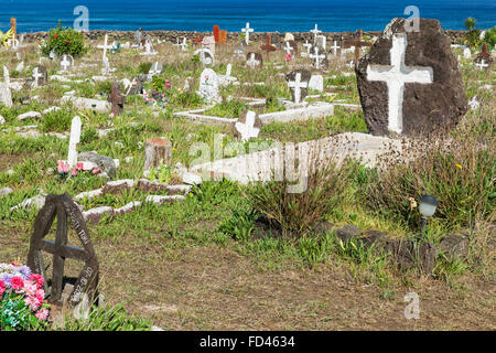 Le Chili, l'île de Pâques, Hanga Roa, cimetière de Hanga Roa Banque D'Images