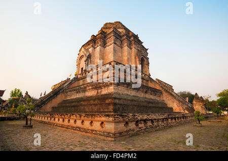 Chedi principal au Wat Chedi Luang, Chaing Mai, Thaïlande Banque D'Images