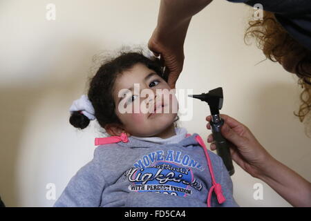 Médecins pour les droits de l'homme, une ONG israélienne, va ouvrir des cliniques dans la Rive occidentale. Banque D'Images