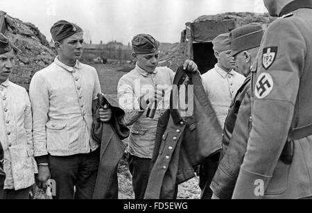 Konstantin Hierl est la visite d'un Service du travail néerlandais squad 1942 Banque D'Images