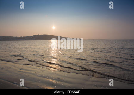 Coucher de soleil sur Appledore à Devon de Instow Banque D'Images