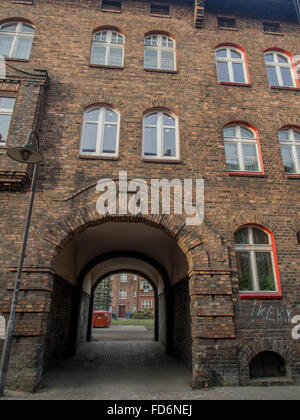 Katowice, Pologne - 05 novembre 2015 : Bâtiments résidentiels Historique . Le district minier de Nikiszowiec Banque D'Images