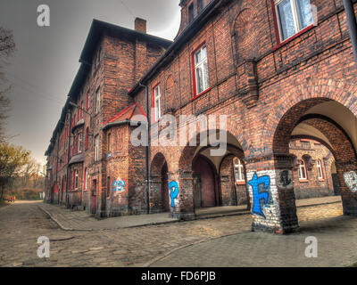 Katowice, Pologne - 05 novembre 2015 : Bâtiments résidentiels Historique . Le district minier de Nikiszowiec Banque D'Images