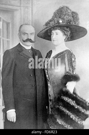 Le prince Victor Napoléon Bonaparte et la princesse Clémentine de Belgique, 1910 Banque D'Images