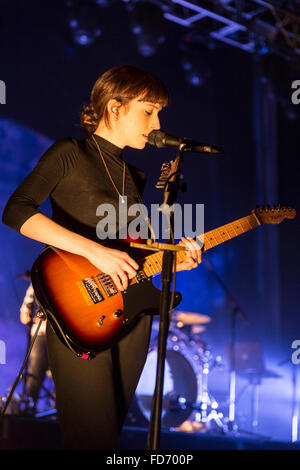 Londres, Royaume-Uni, 28 janvier 2016. Fille Performance Live à l'O2 Kentish Town Forum. © Robert Stainforth/Alamy Banque D'Images
