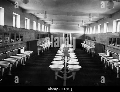 Toilette de la Ordensburg Kroessinsee / Occidentale, 1936 Banque D'Images