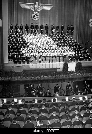 Verpflichtung der Jugend (Jeunesse) Engagement de la cérémonie à la Deutsche Opernhaus, 1942 Banque D'Images