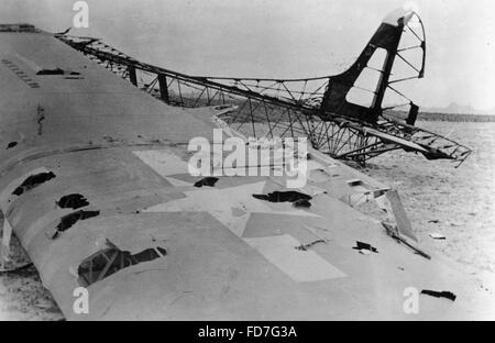 Les planeurs britanniques détruits pendant l'atterrissage airbone en Hollande, 1944 Banque D'Images