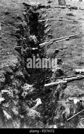 Les tranchées allemandes sur le front de l'Ouest, 1945 Banque D'Images