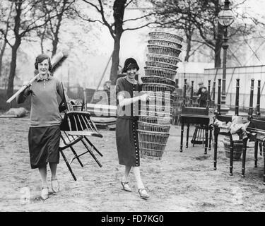 Au cours de l'YWCA helpers Grève générale de Londres, 1926 Banque D'Images