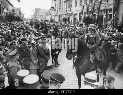 Entrée de l'infanterie Regiment Doeberitz à Neustrelitz, 1935 Banque D'Images