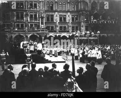 Procession du Corpus Christi sur la Marienplatz, 1907 Banque D'Images