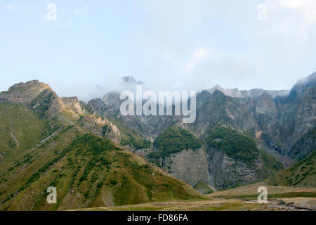 Georgien, Mtskheta-Mtianeti, an der georgischen Heerstrasse südlich von Stepanzminda Banque D'Images