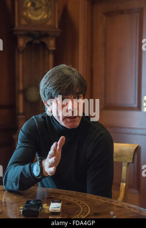 Freiburg, Allemagne, entraîneur Joachim Loew Banque D'Images